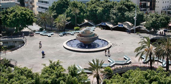 המיזרקה בכיכר דיזנגוף בתל אביב / צלם: מץ 76